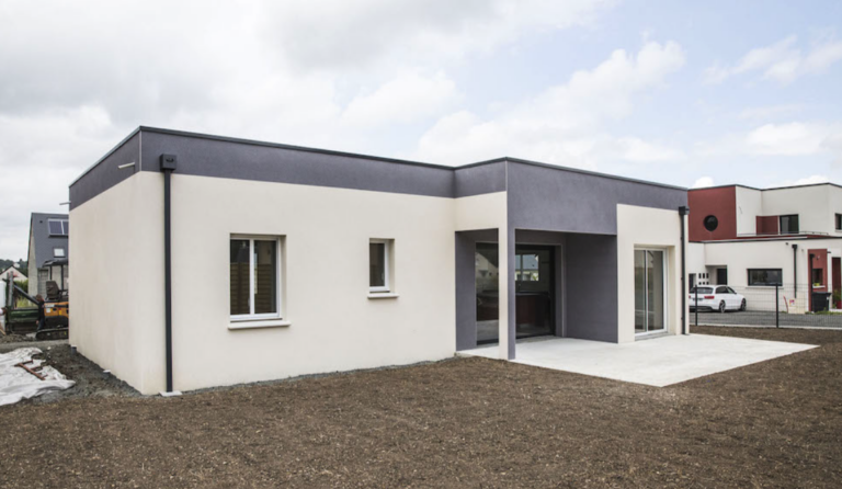 Construction d'un maison avec toit plat